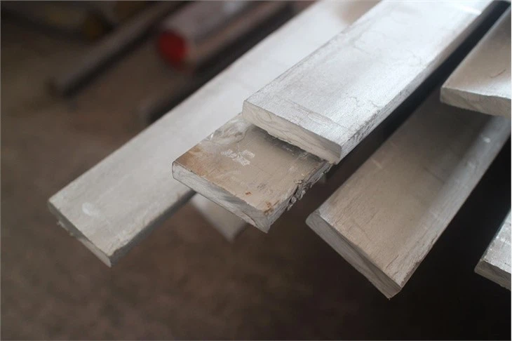 304 Stainless Steel Flat Bar (2)